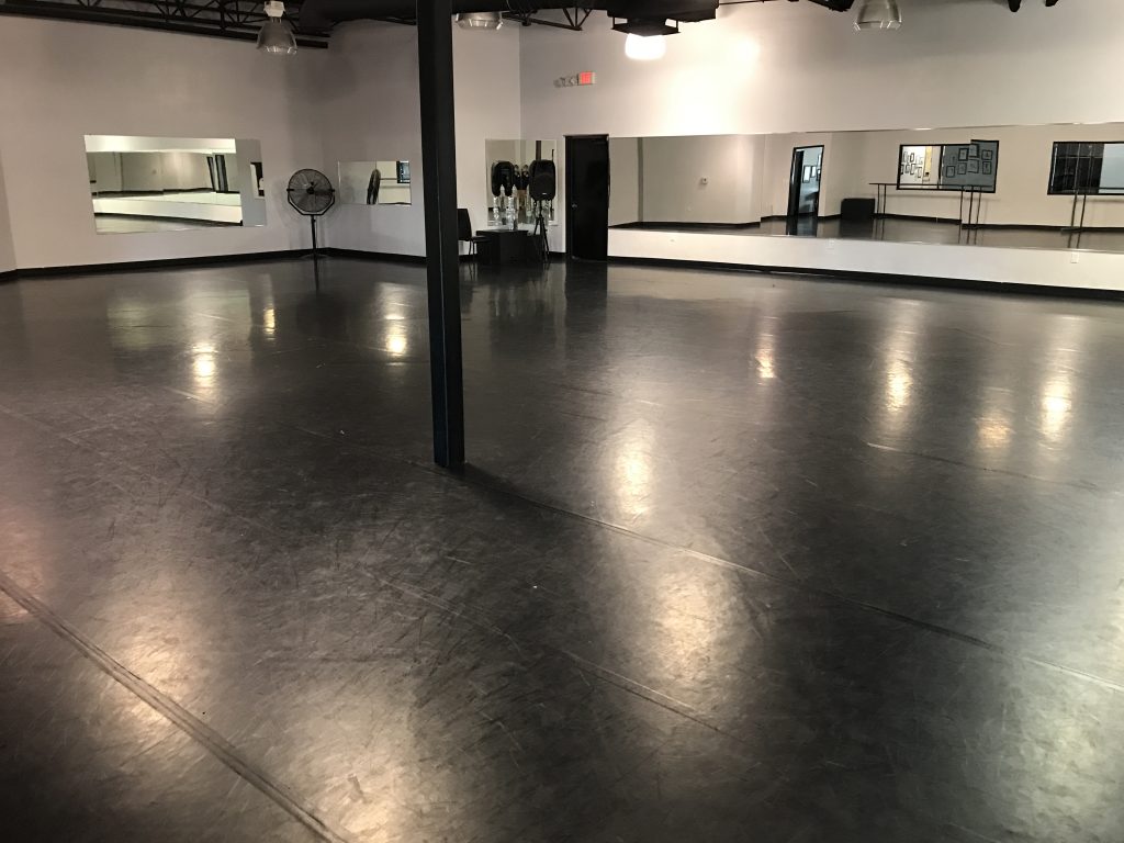 dance studio 111